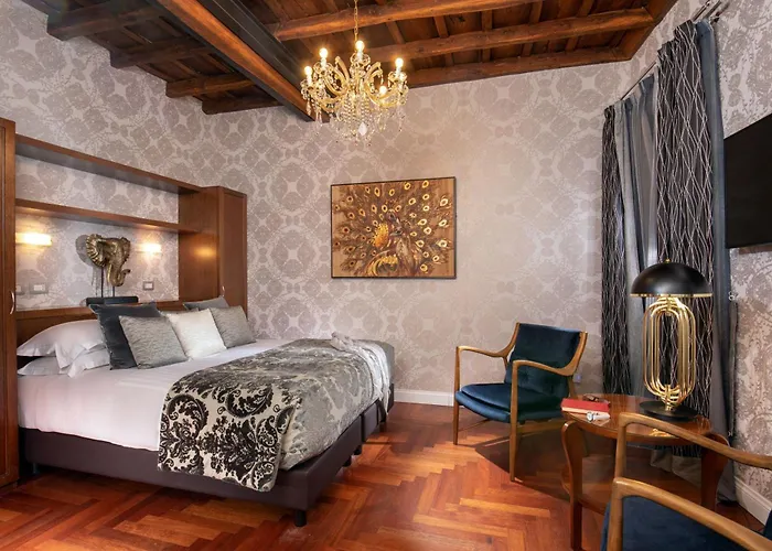 The At The Spanish Steps Luxury Collection - Condotti Penzion 4*